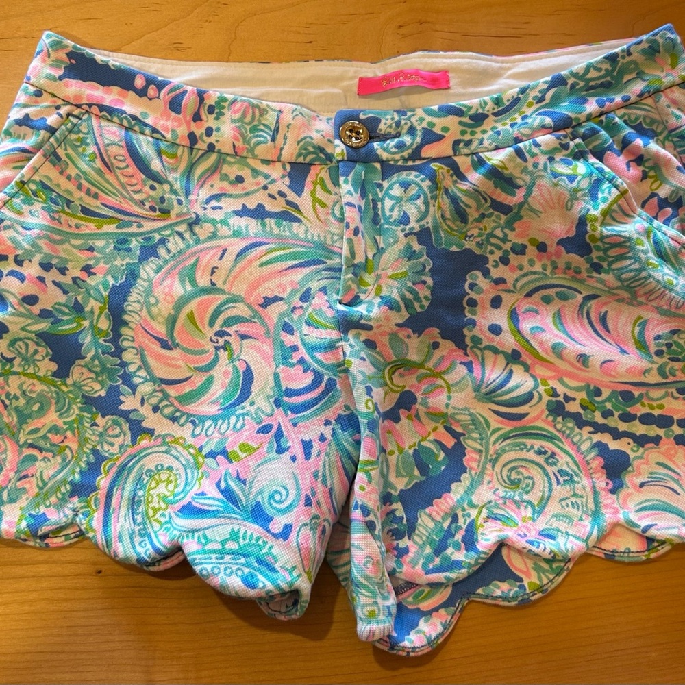 Lilly Pulitzer Colorful Patterned Women Shorts